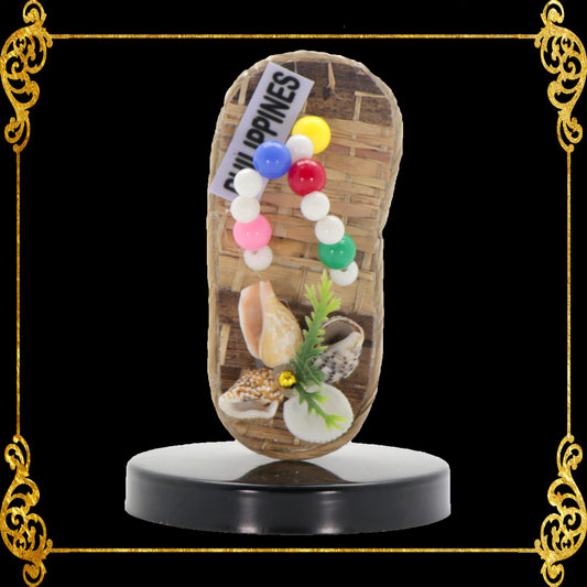 Shell Ref Magnets | Assorted Shells in Slippers Abaca