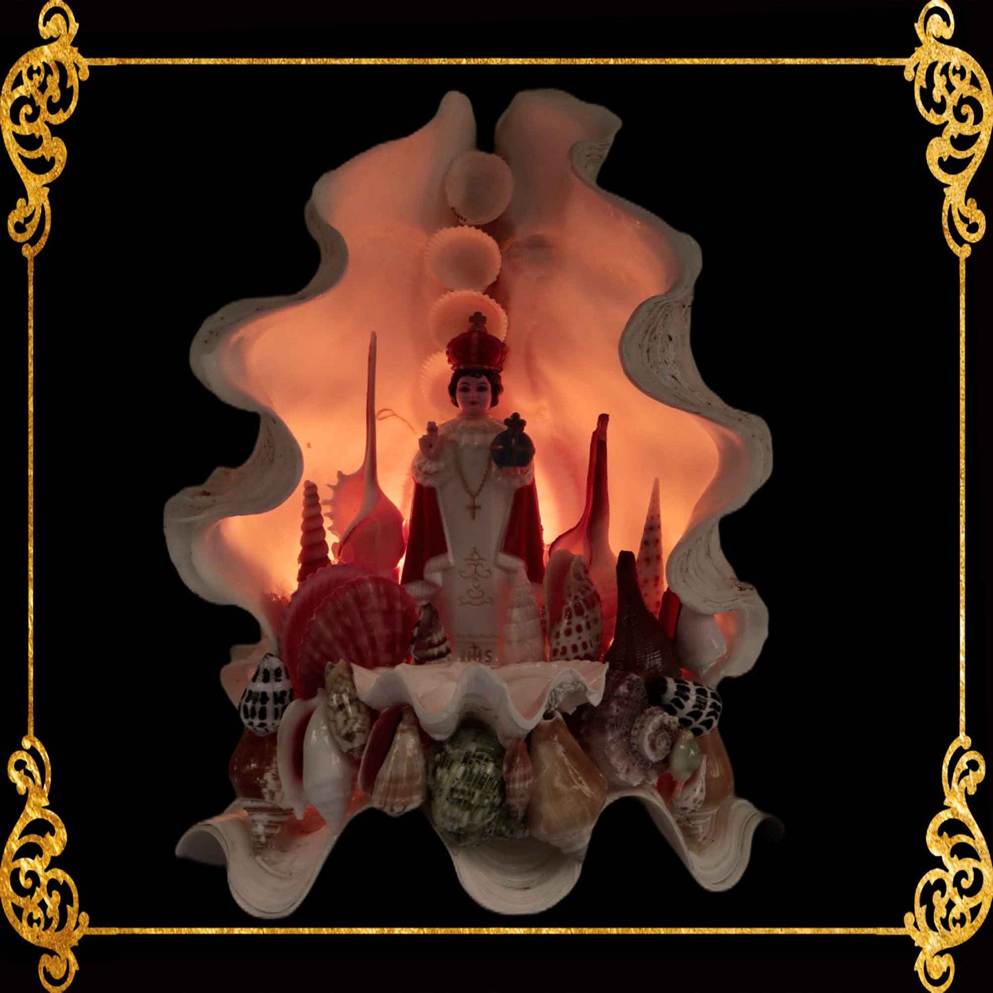Lamp | Christian Decor | Sto. Nino in Clams Shell | 13 Inches
