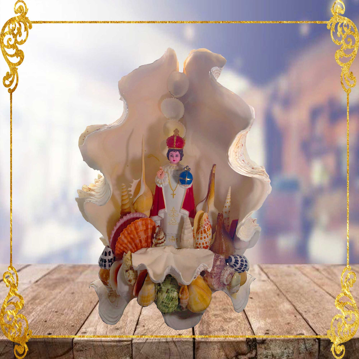 Lamp | Christian Decor | Sto. Nino in Clams Shell | 13 Inches